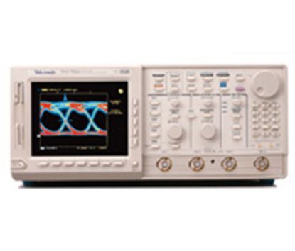 Tektronix TDS784D